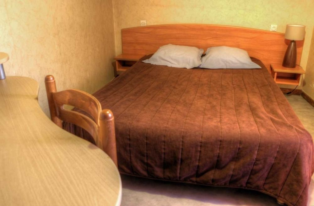 Hotel Thermidor Nevers Bagian luar foto
