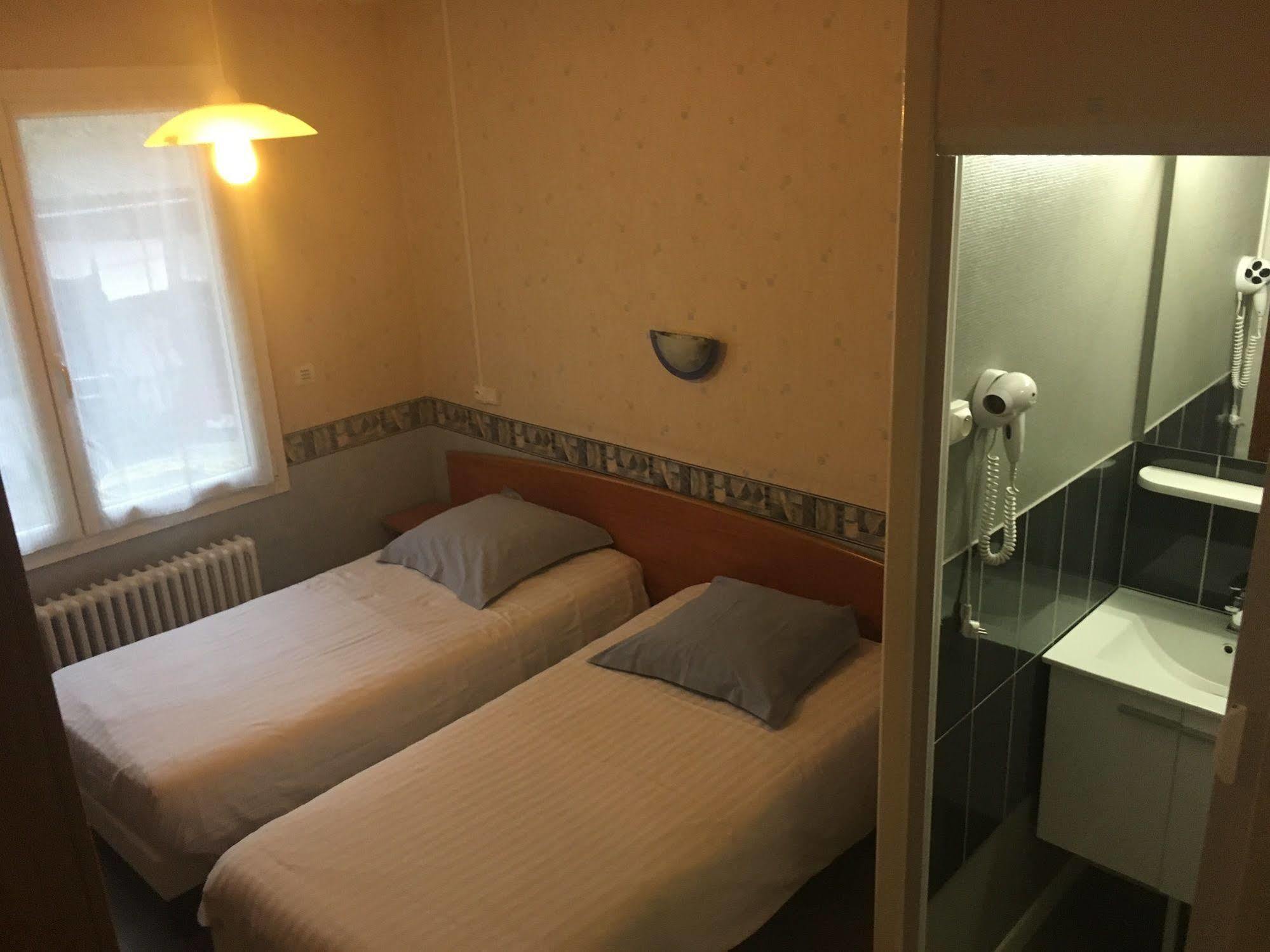 Hotel Thermidor Nevers Bagian luar foto